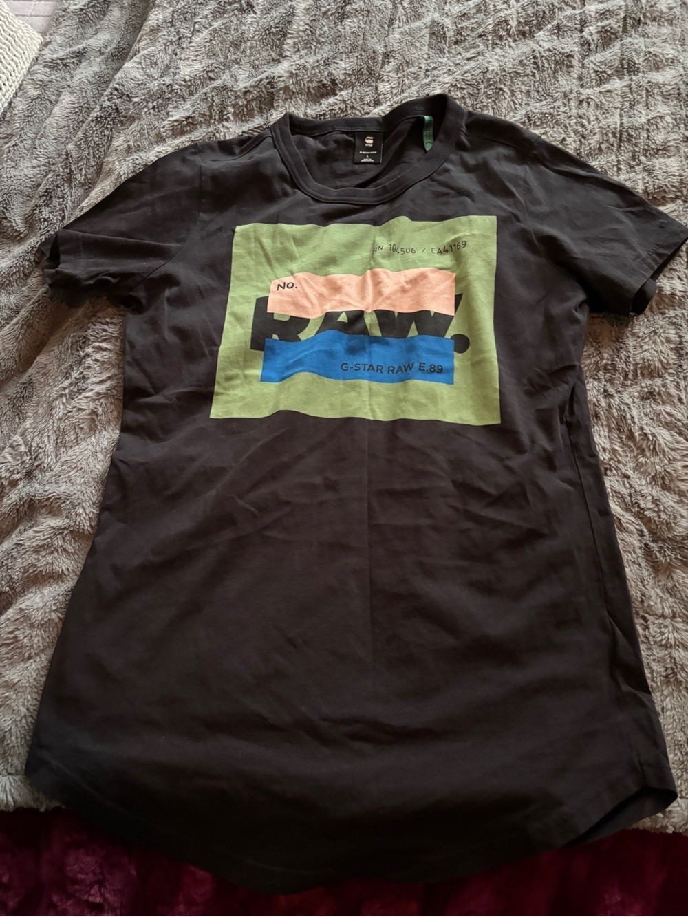 G-Star Raw Black Graphic Logo Tee - Green / Blue / Pink Print slim large